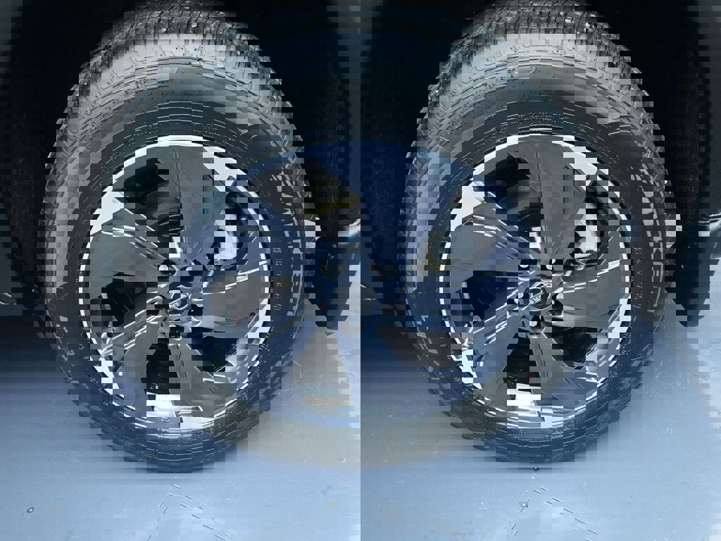 New 2026 Nissan Rogue SV image 9