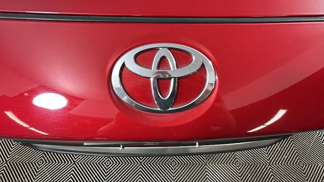 Used 2023 Toyota bZ4X AWD w/ Weather Package image 9
