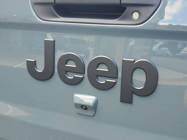New 2025 Jeep Gladiator Sport image 7