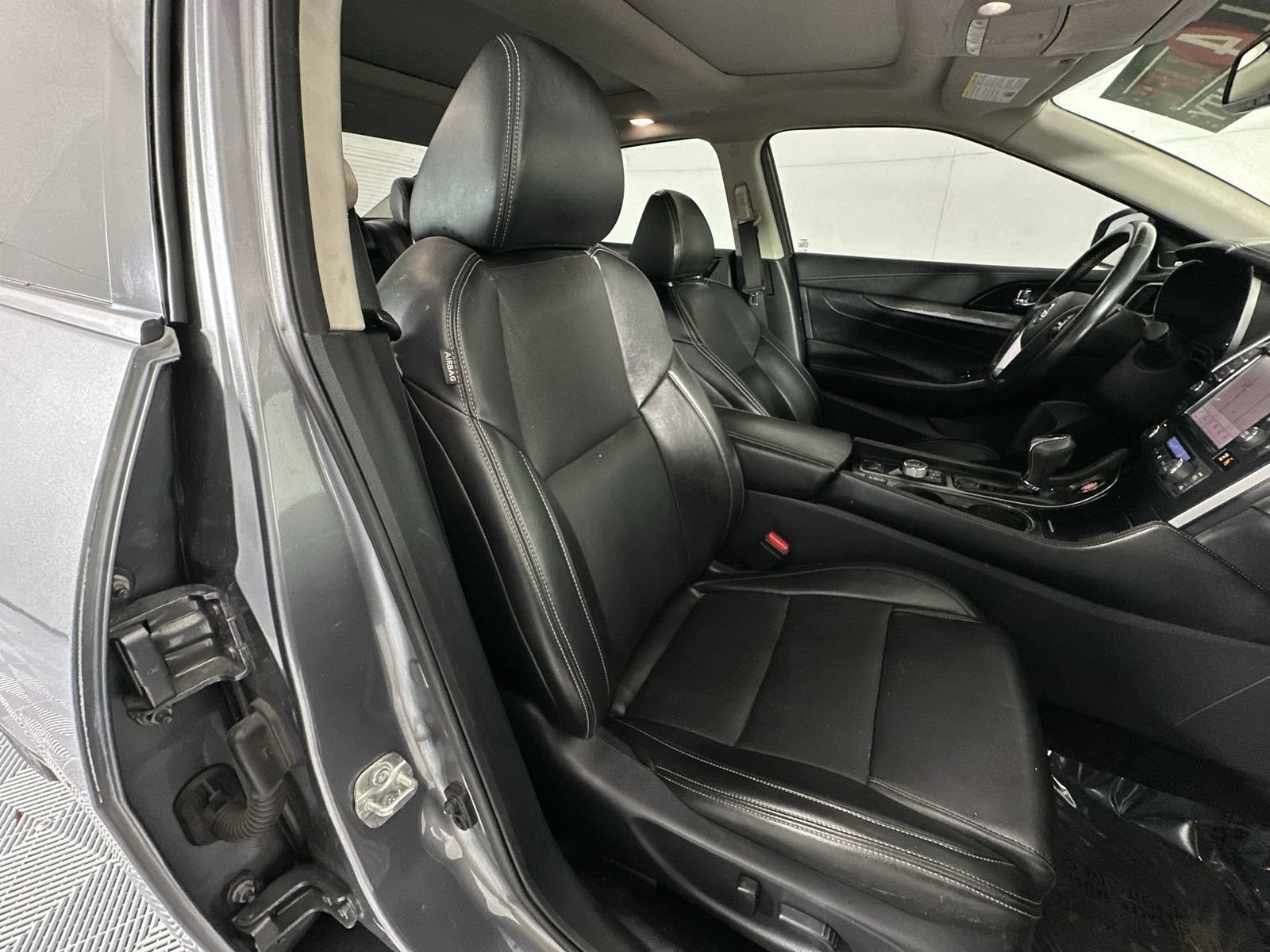 Used 2020 Nissan Maxima 3.5 SL w/ Floor Mat Group FWD image 27