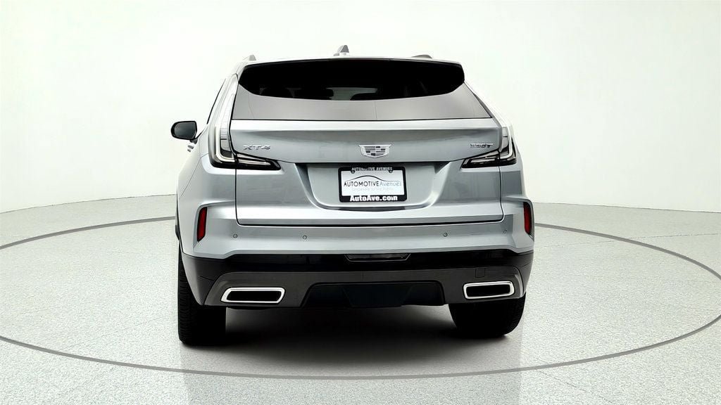 Used 2024 Cadillac XT4 Sport FWD image 6