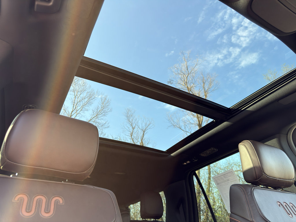 Used 2025 Ford Expedition Max King Ranch AWD/4WD image 29