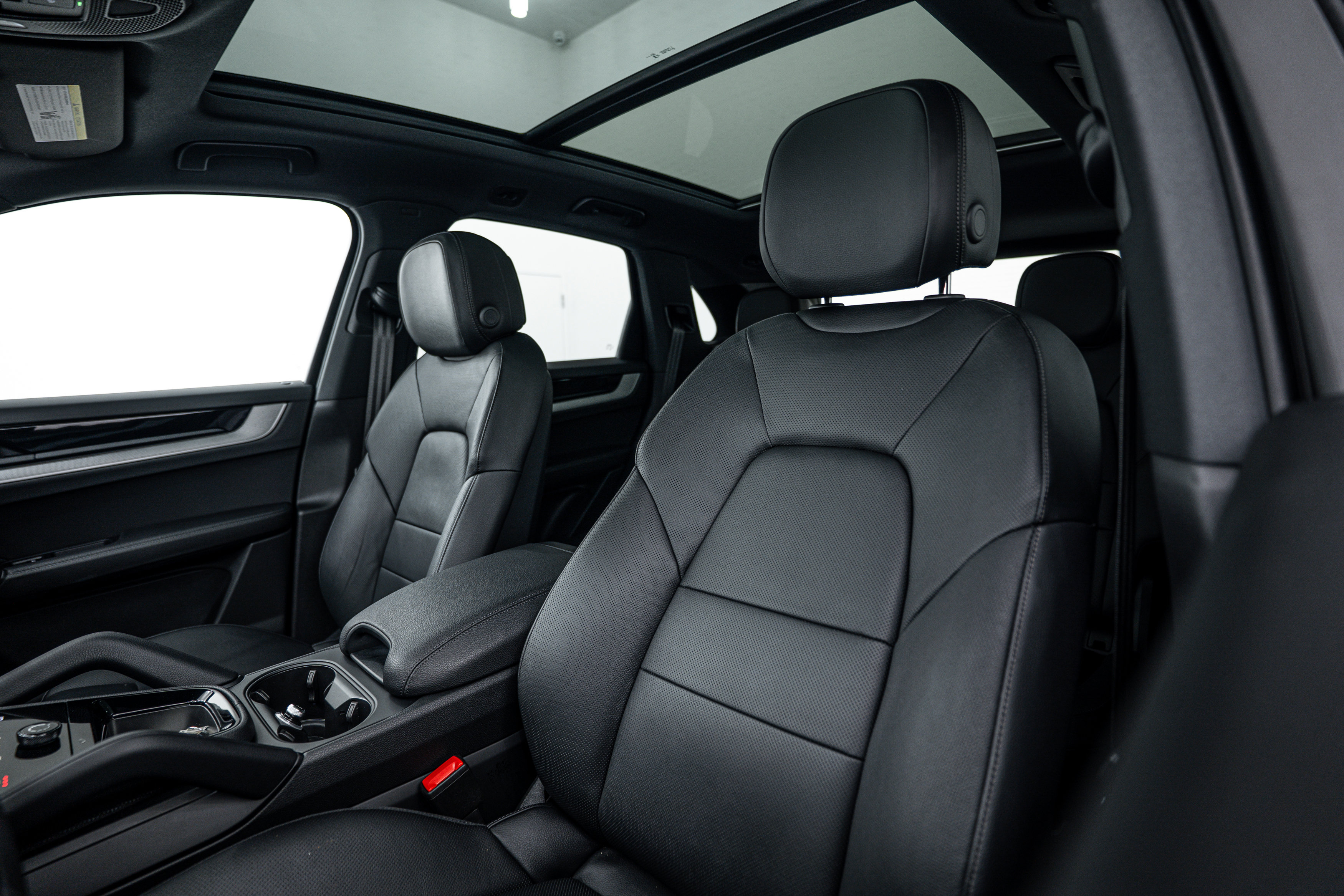 Certified 2026 Porsche Cayenne image 20