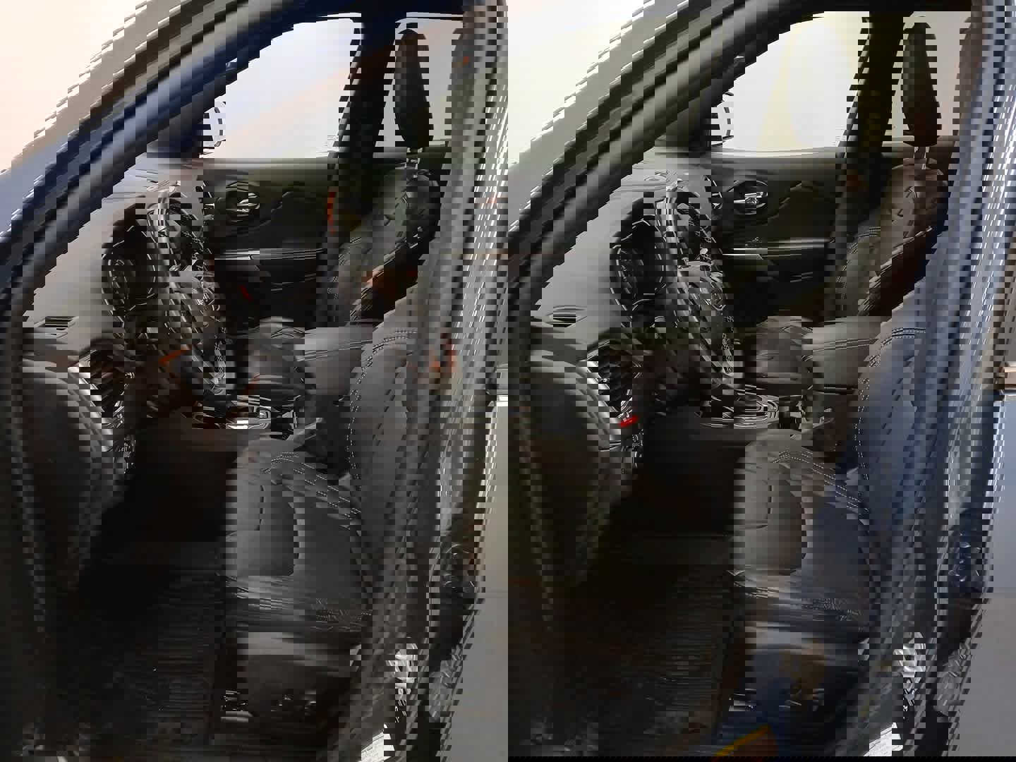 Used 2021 Jeep Cherokee Latitude Lux 80th Anniv w/ Quick Order Package 26U 80TH image 8