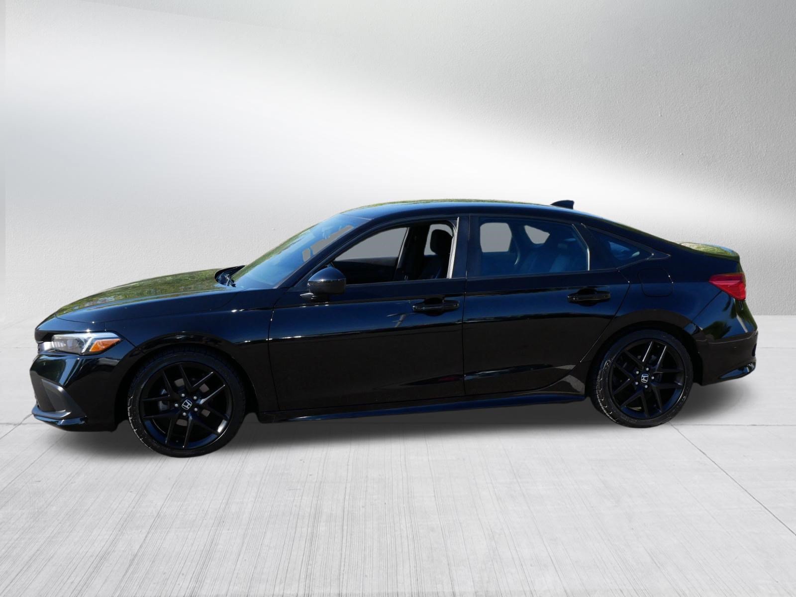 Used 2022 Honda Civic Sport image 3