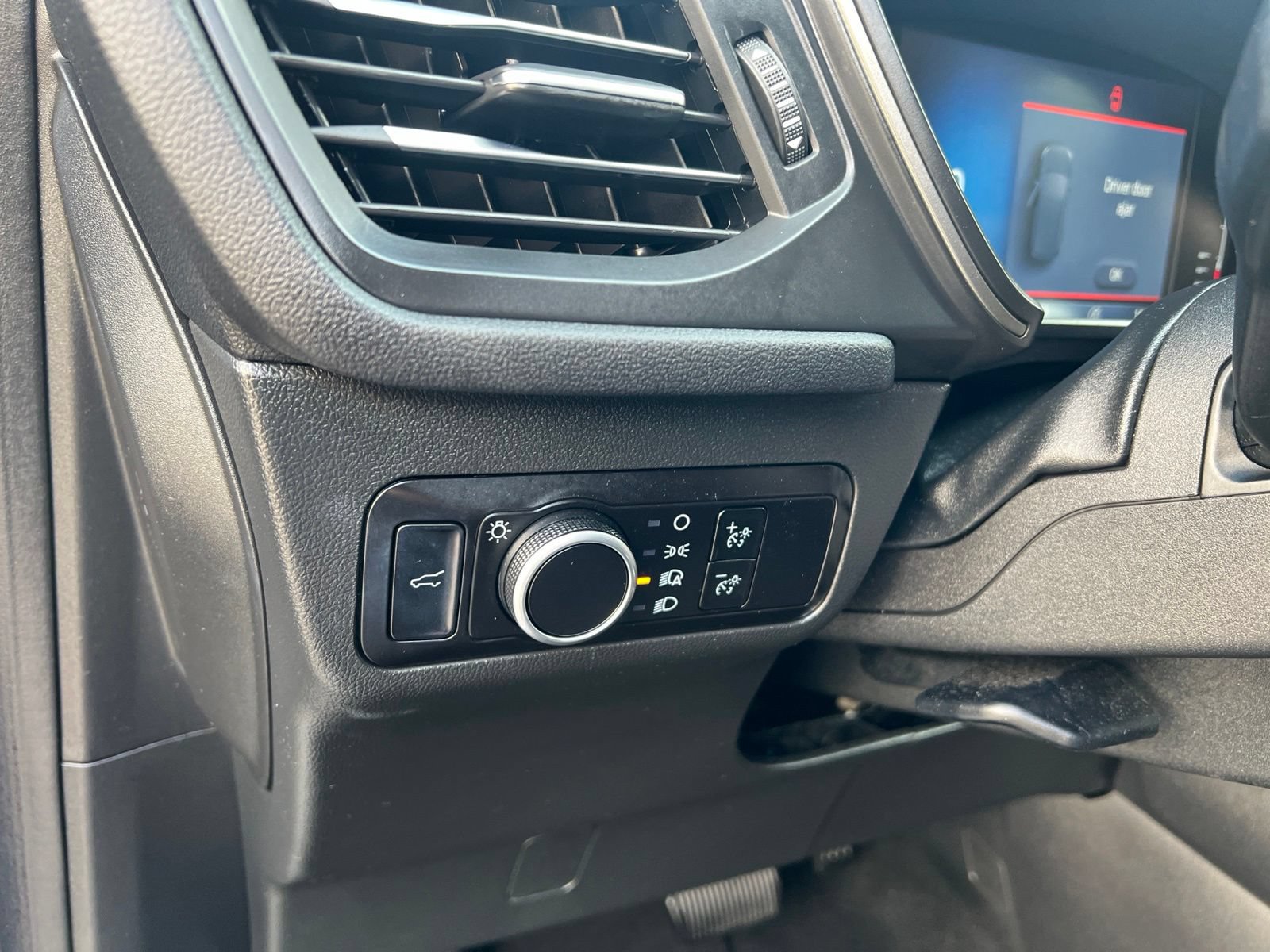 Used 2023 Ford Escape Active w/ Tech Pack #1 AWD/4WD image 20