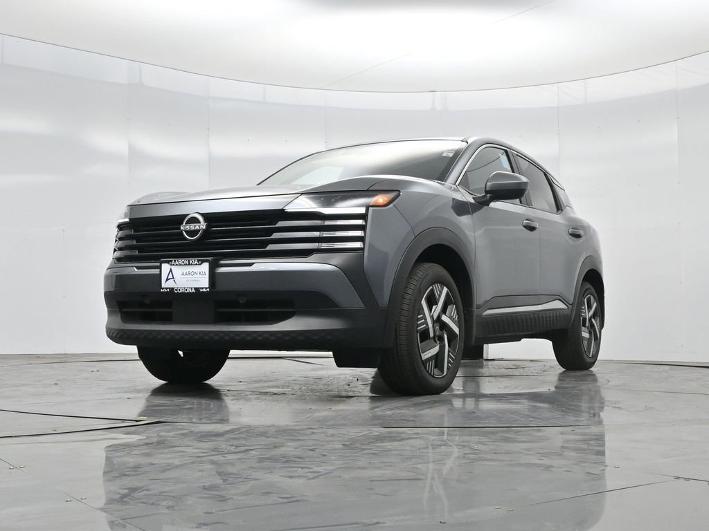 Used 2025 Nissan Kicks SV image 44