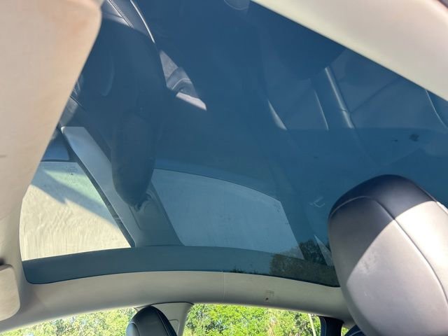 Used 2023 Tesla Model Y Long Range image 13