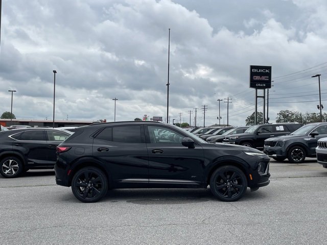 New 2025 Buick Envision Sport Touring image 8