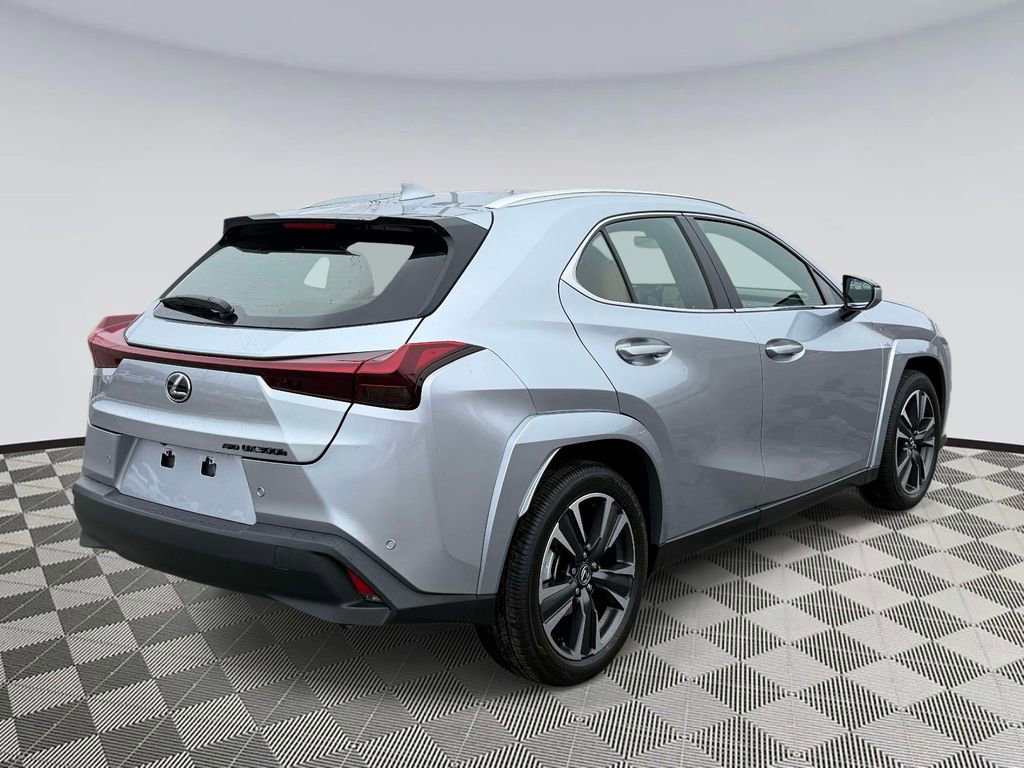 Used 2026 Lexus UX 300h AWD w/ Accessory Package (Z2) video 2