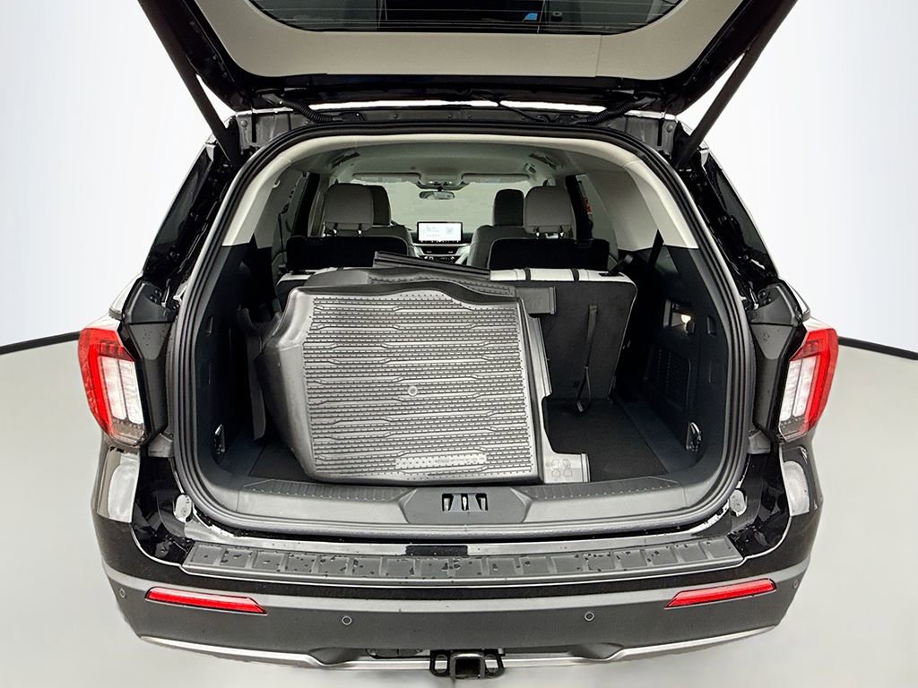 New 2026 Ford Explorer Active w/ Active Comfort Package image 15