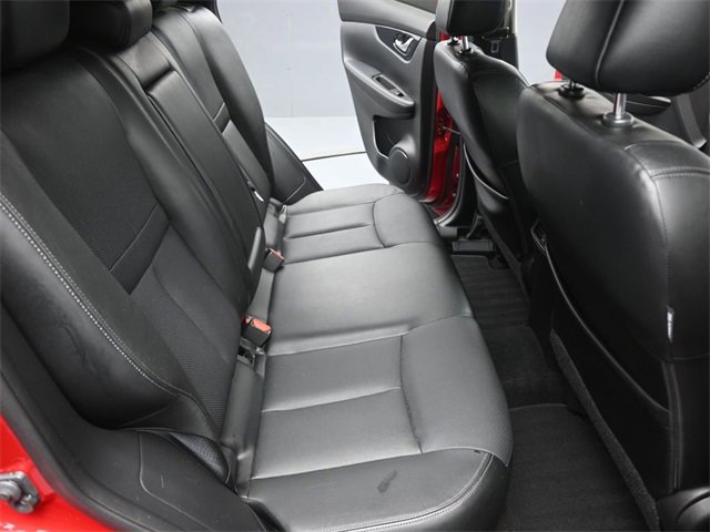 Used 2018 Nissan Rogue Sport SL image 25