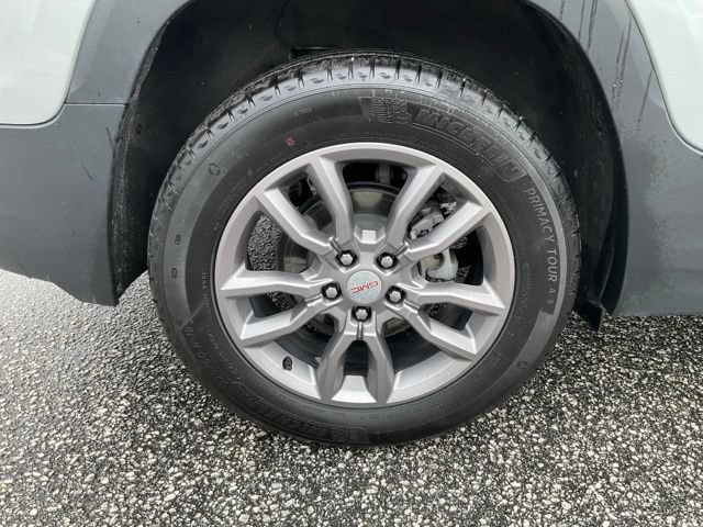 Used 2024 GMC Terrain SLT AWD/4WD image 26