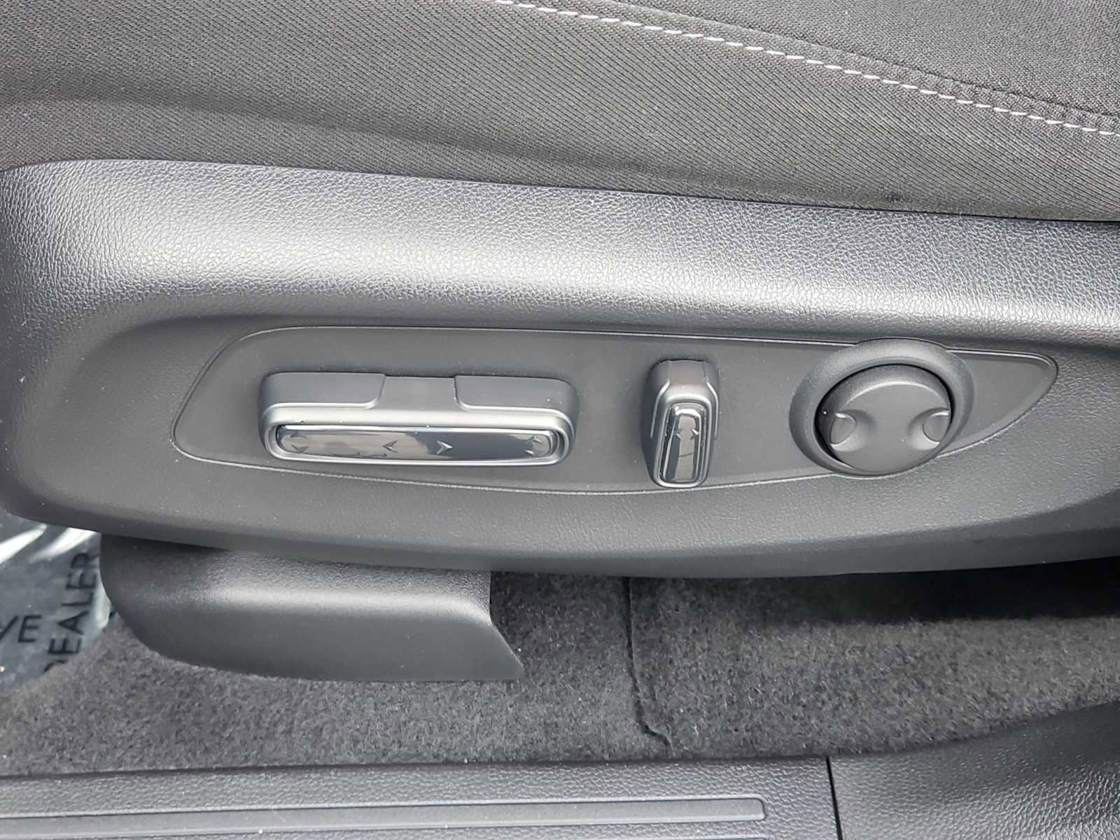 Certified 2023 Honda CR-V EX image 14