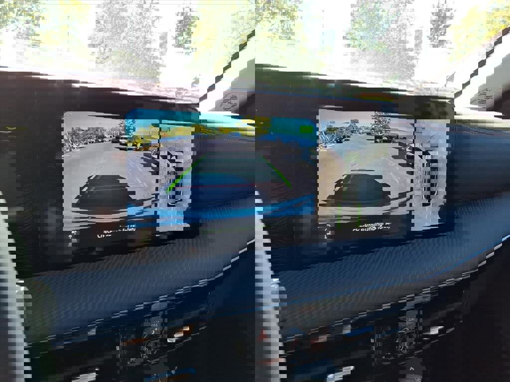 New 2026 Nissan Kicks SR w/ SR Premium Package image 10