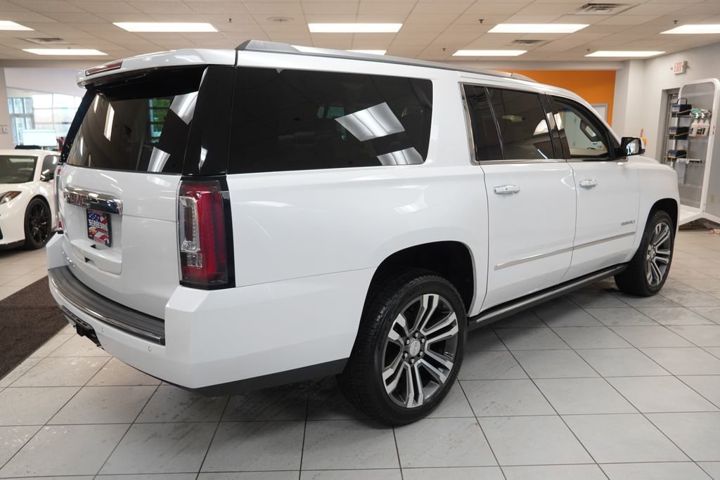 Used 2020 GMC Yukon XL Denali w/ Denali Ultimate Package AWD/4WD image 14
