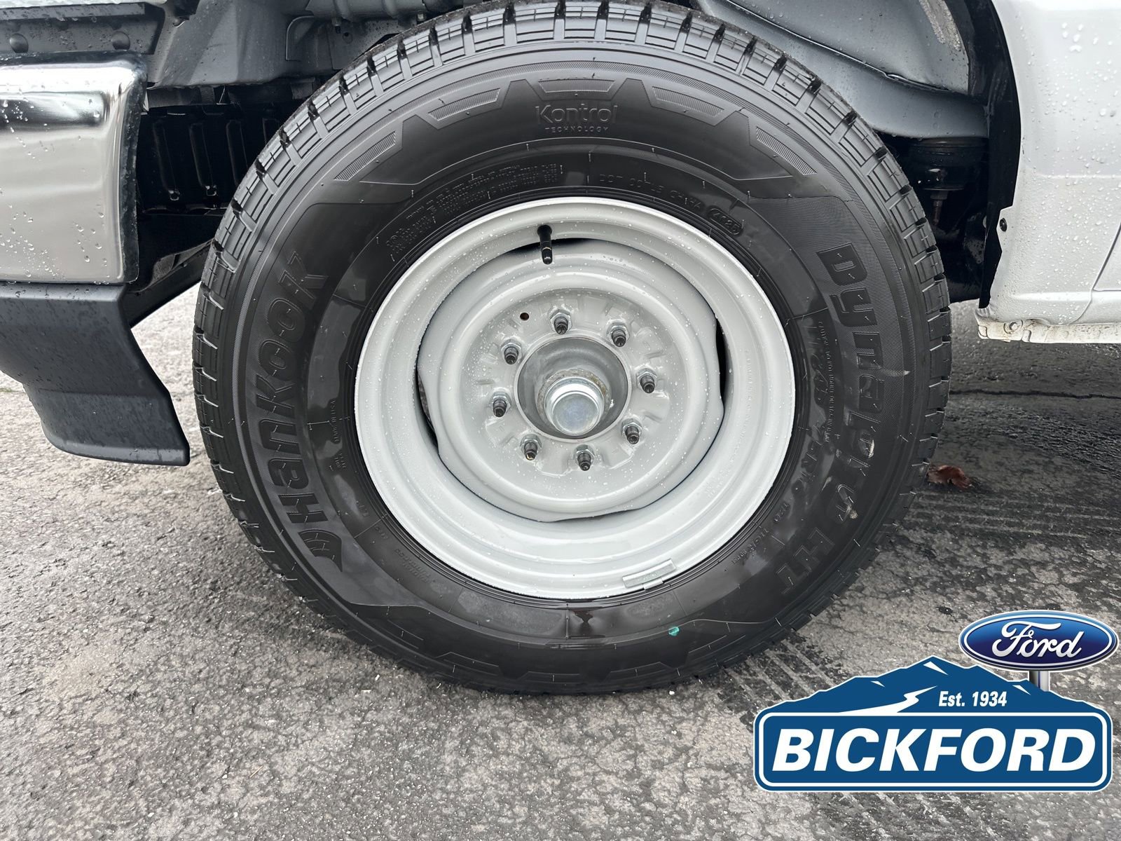 New 2026 Ford E-350 and Econoline 350 Super Duty w/ Power Equipment Group image 17