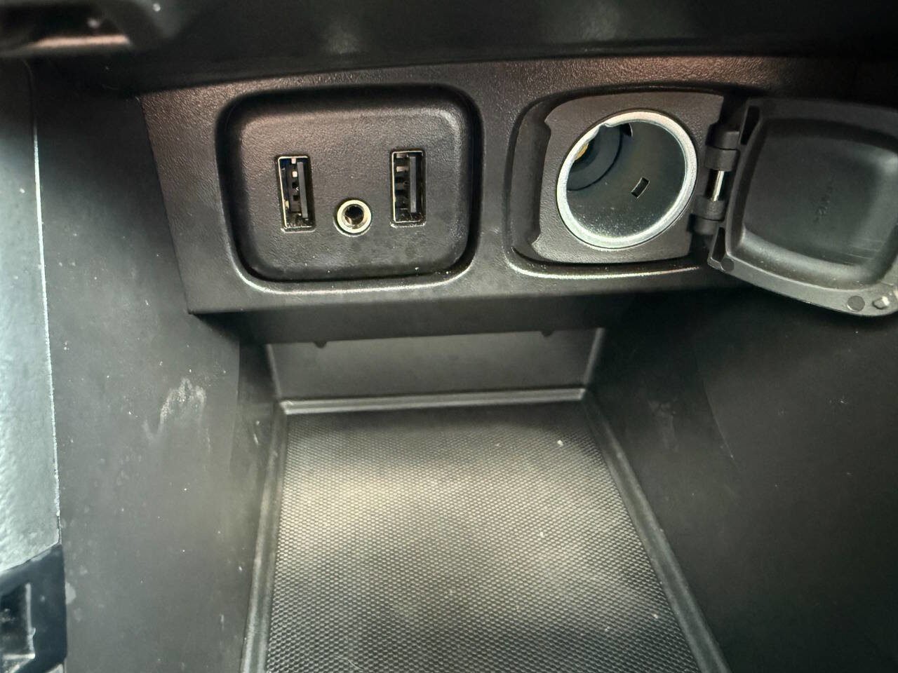 Used 2018 Buick Encore Essence w/ Experience Buick Package AWD/4WD image 20
