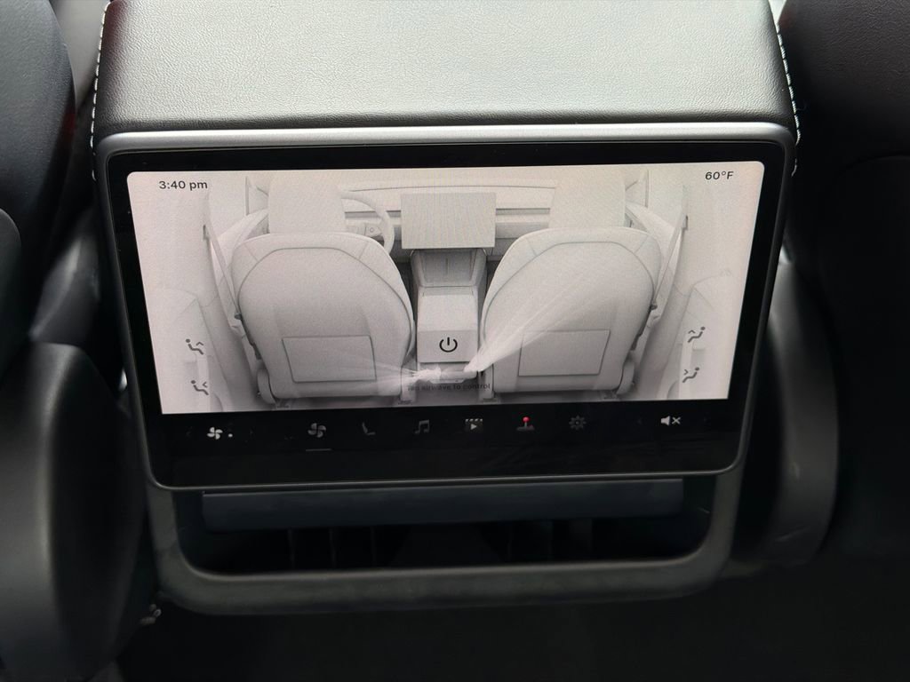 Used 2026 Tesla Model Y 2WD image 21