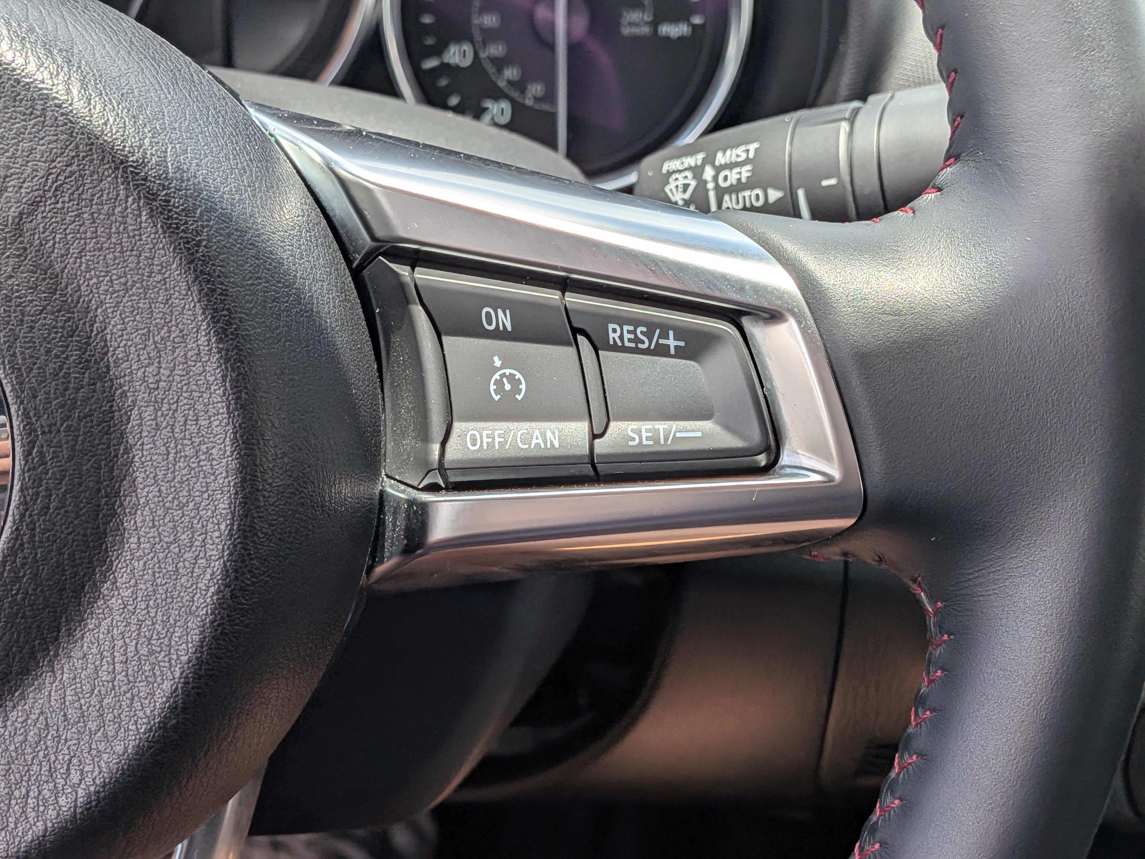 Used 2018 MAZDA MX-5 Miata Grand Touring RWD image 23