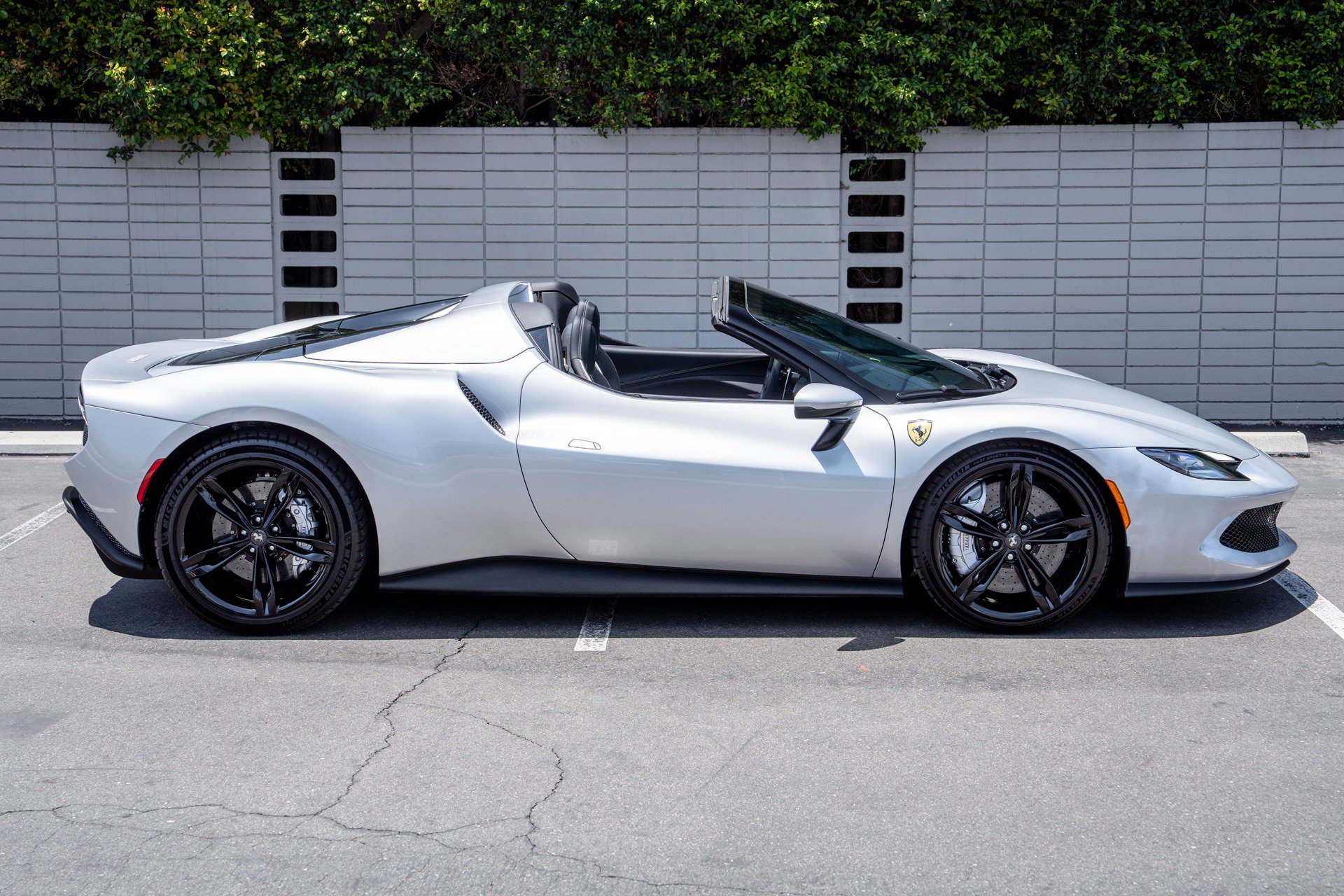 Used 2024 Ferrari 296 GTS image 12
