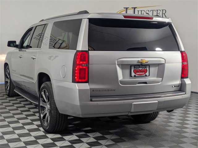 Used 2017 Chevrolet Suburban Premier image 5