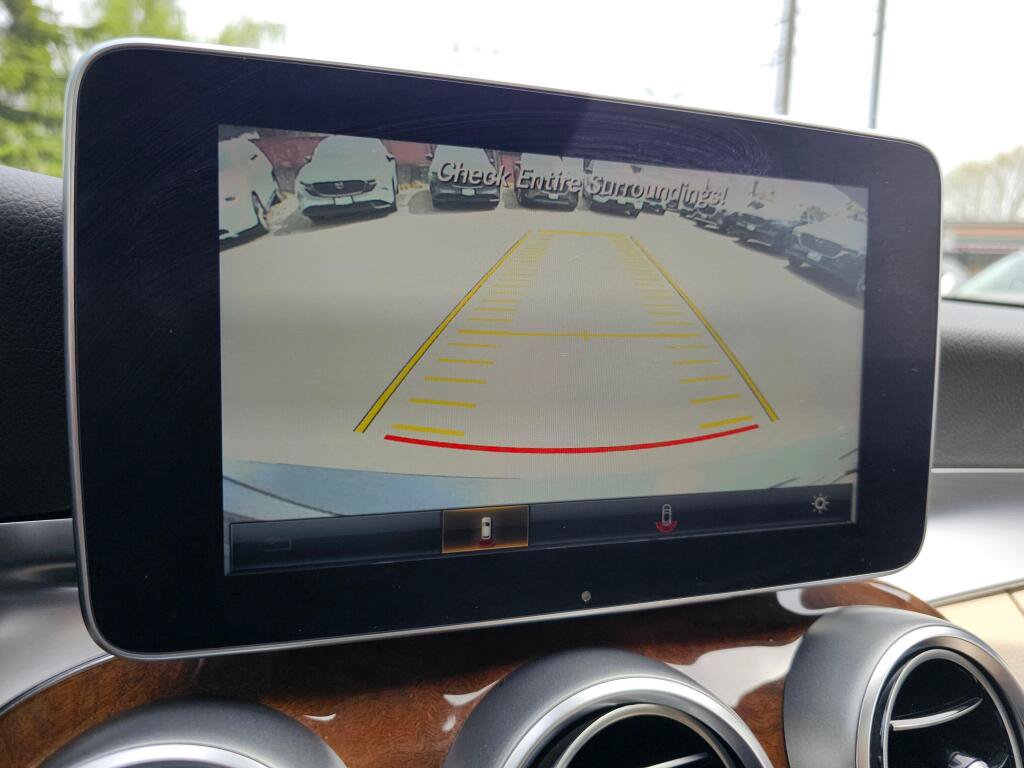 Used 2016 Mercedes-Benz C 300 4MATIC Sedan image 28