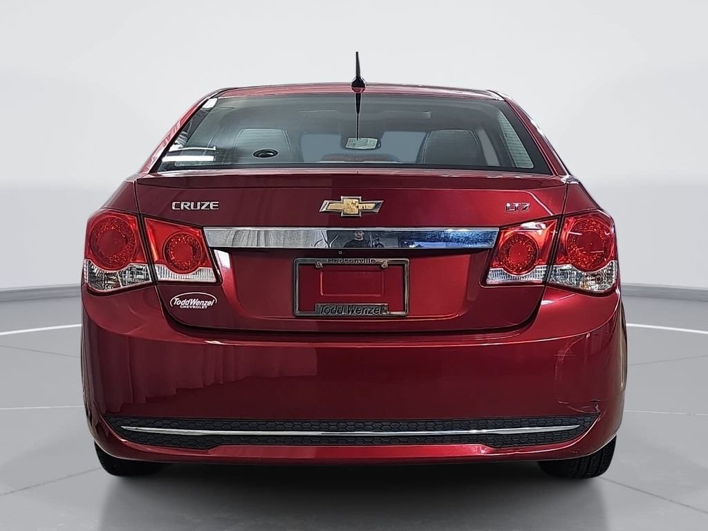 Used 2014 Chevrolet Cruze LTZ w/ RS Package FWD image 5