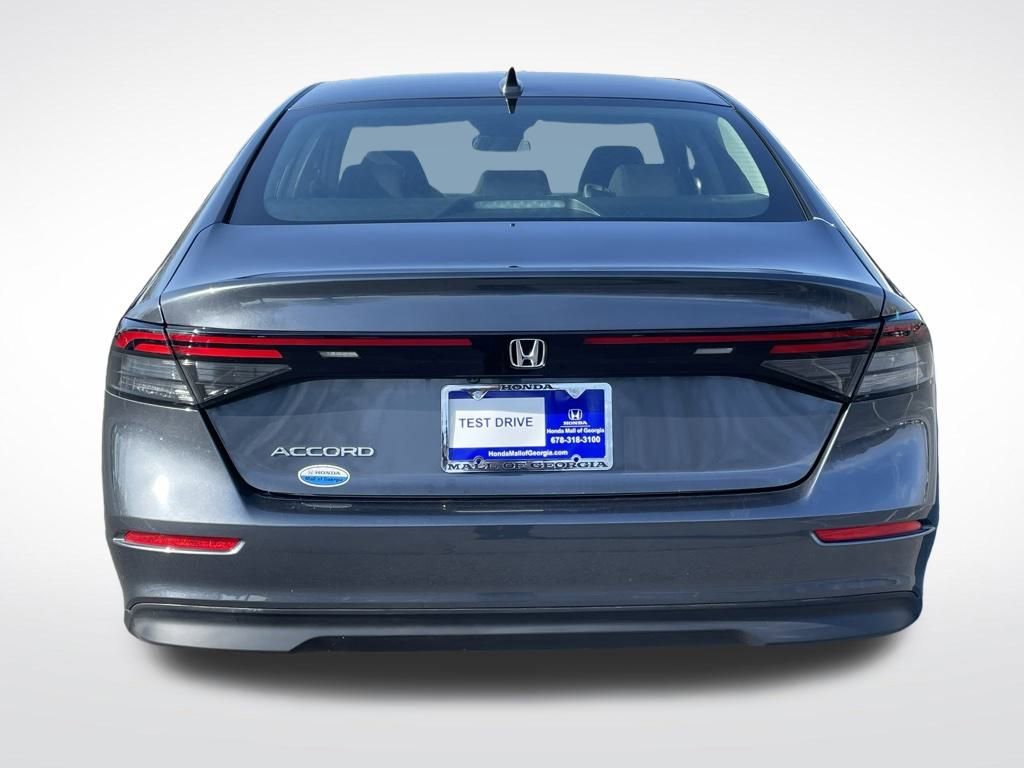 Certified 2025 Honda Accord LX image 5
