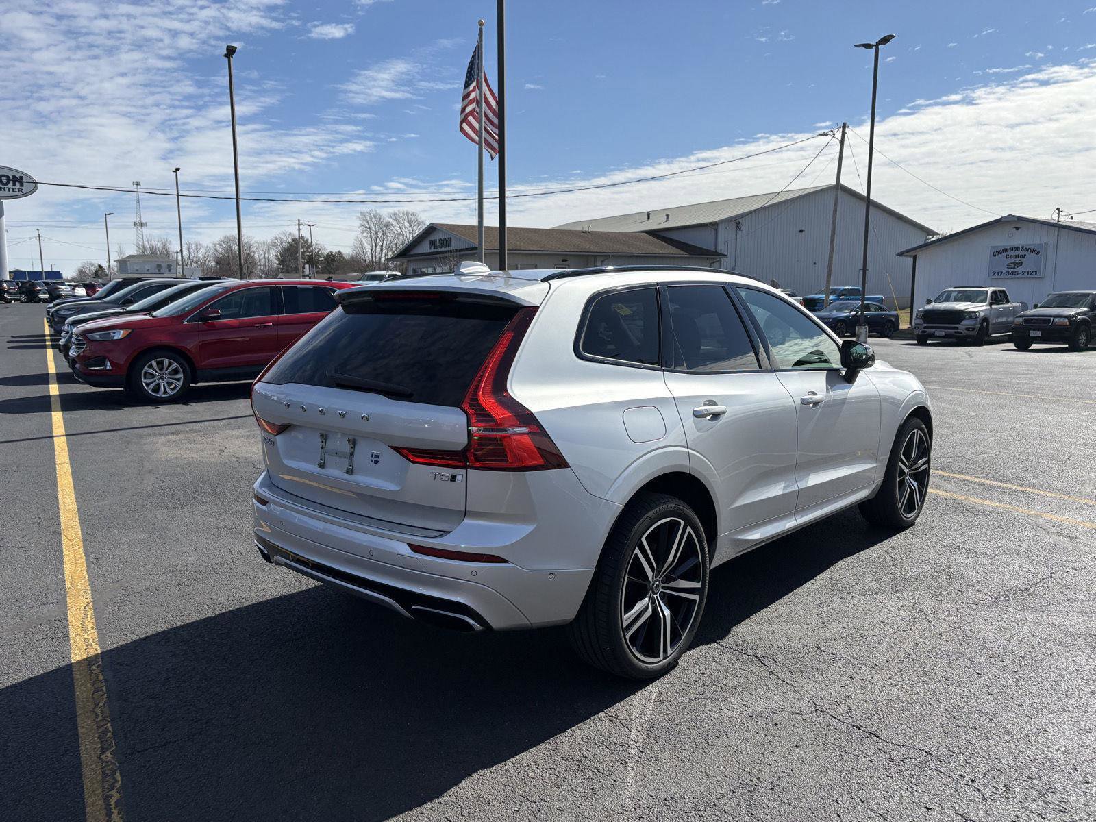 Used 2021 Volvo XC60 T5 R-Design w/ Advanced Package image 26