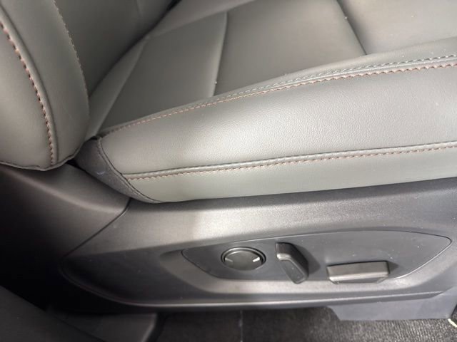 New 2025 Ford Explorer Active w/ Active Comfort Package image 23