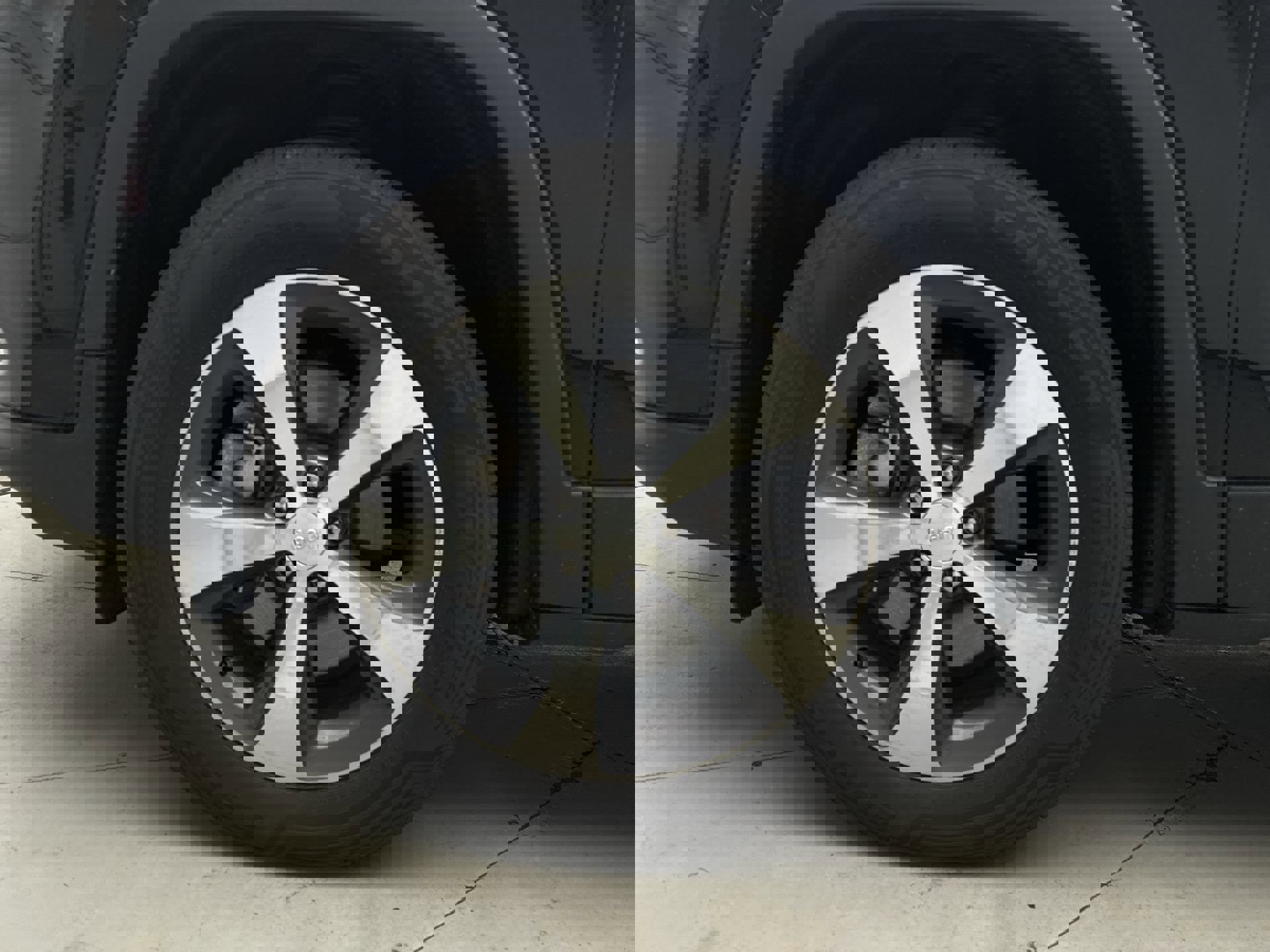 Used 2019 Jeep Cherokee Limited image 12