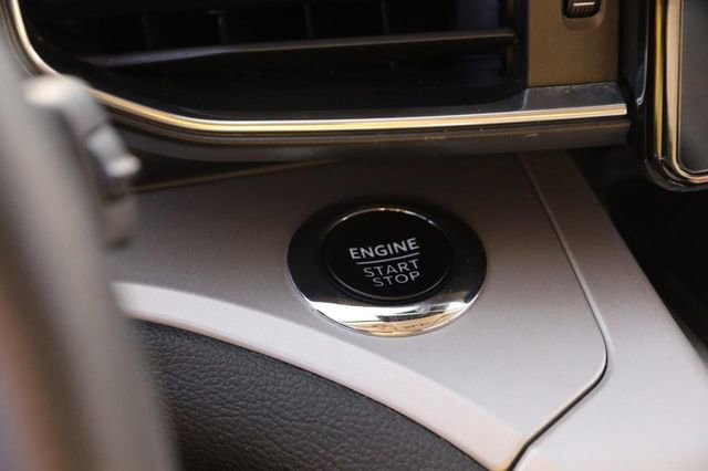 Certified 2024 Ford Explorer XLT w/ Equipment Group 202A image 17