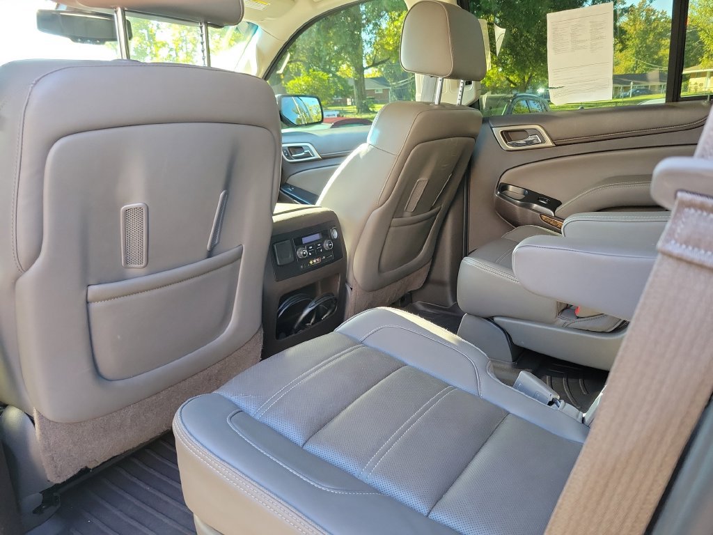 Used 2015 GMC Yukon Denali w/ Open Road Package AWD/4WD image 19