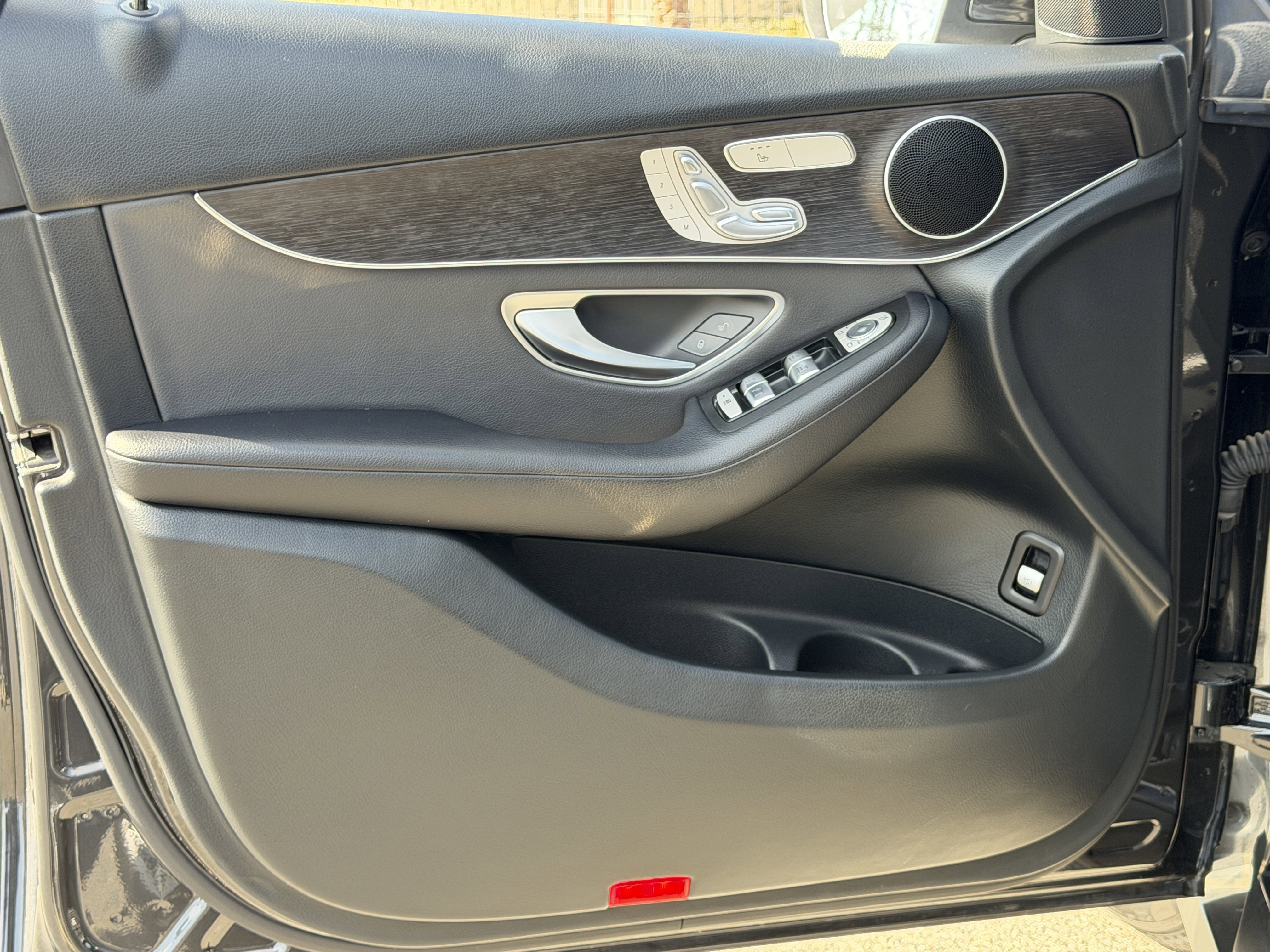 Certified 2021 Mercedes-Benz GLC 300 image 17