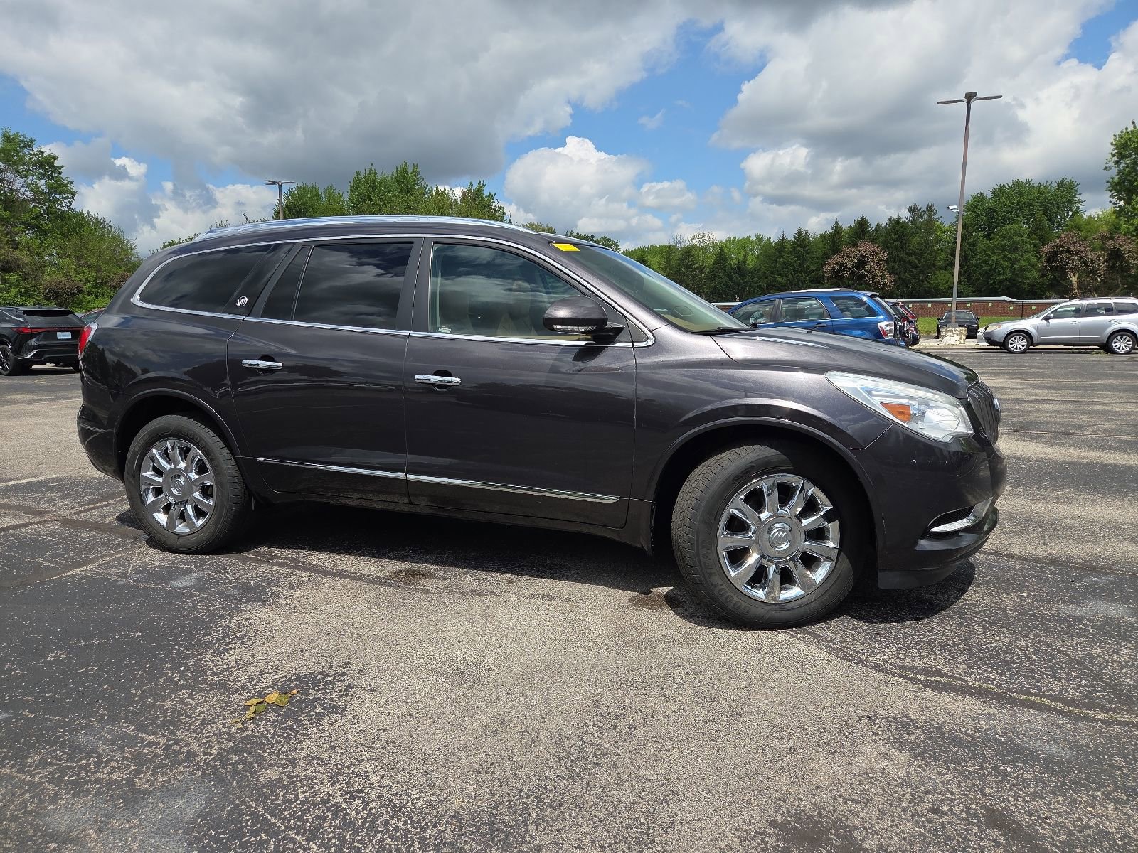 Used 2015 Buick Enclave Leather AWD/4WD image 3