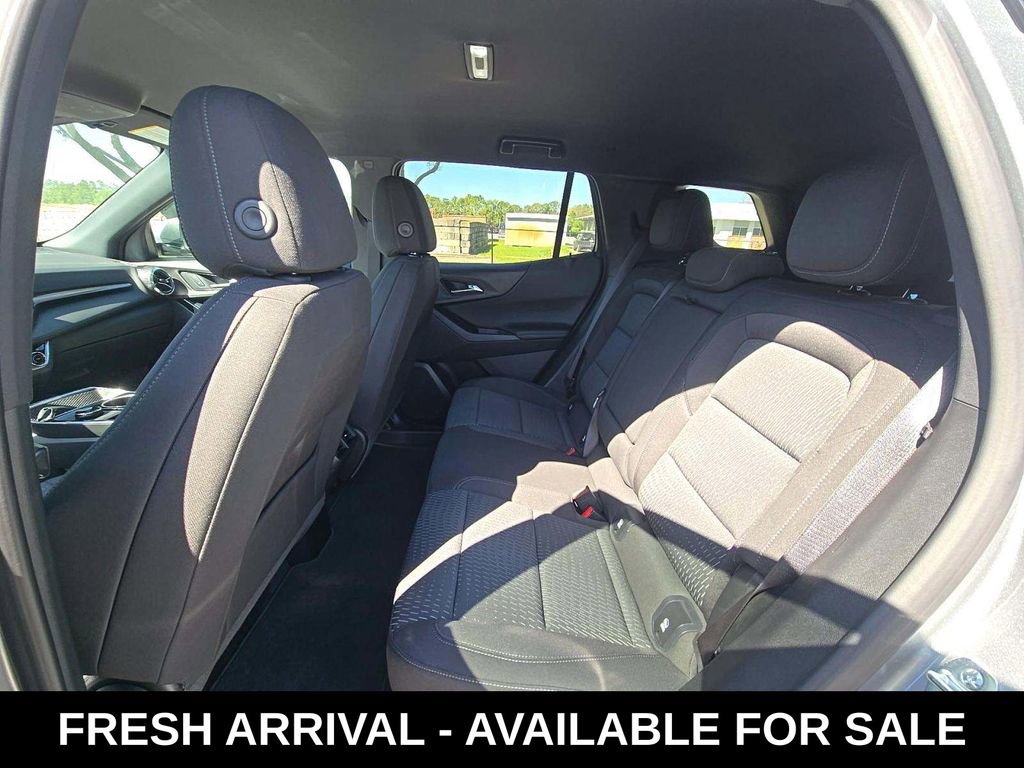 Used 2026 Chevrolet Equinox LT image 12