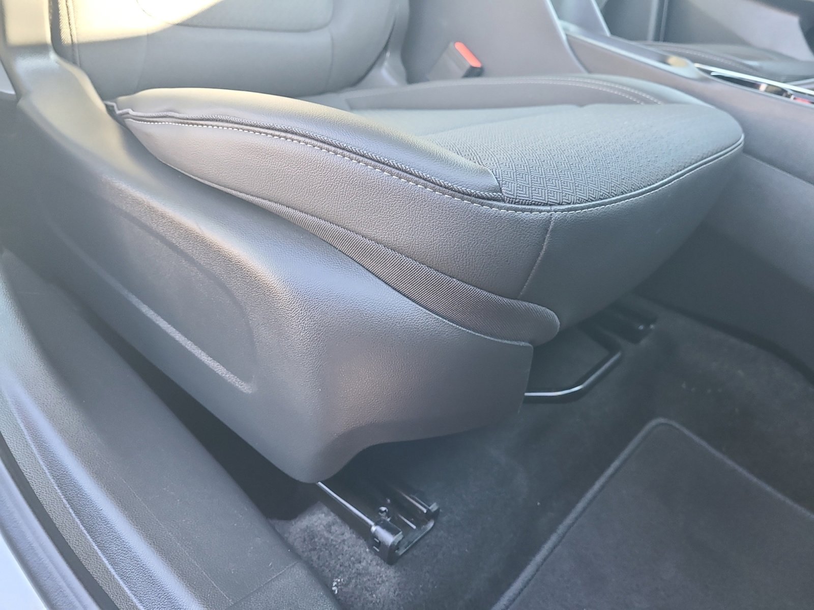 Used 2023 Buick Encore GX Preferred image 30