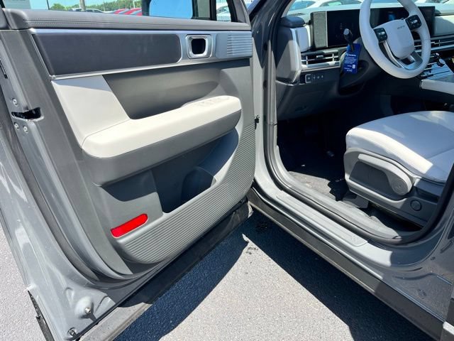 New 2026 Hyundai Santa Fe SE FWD image 13