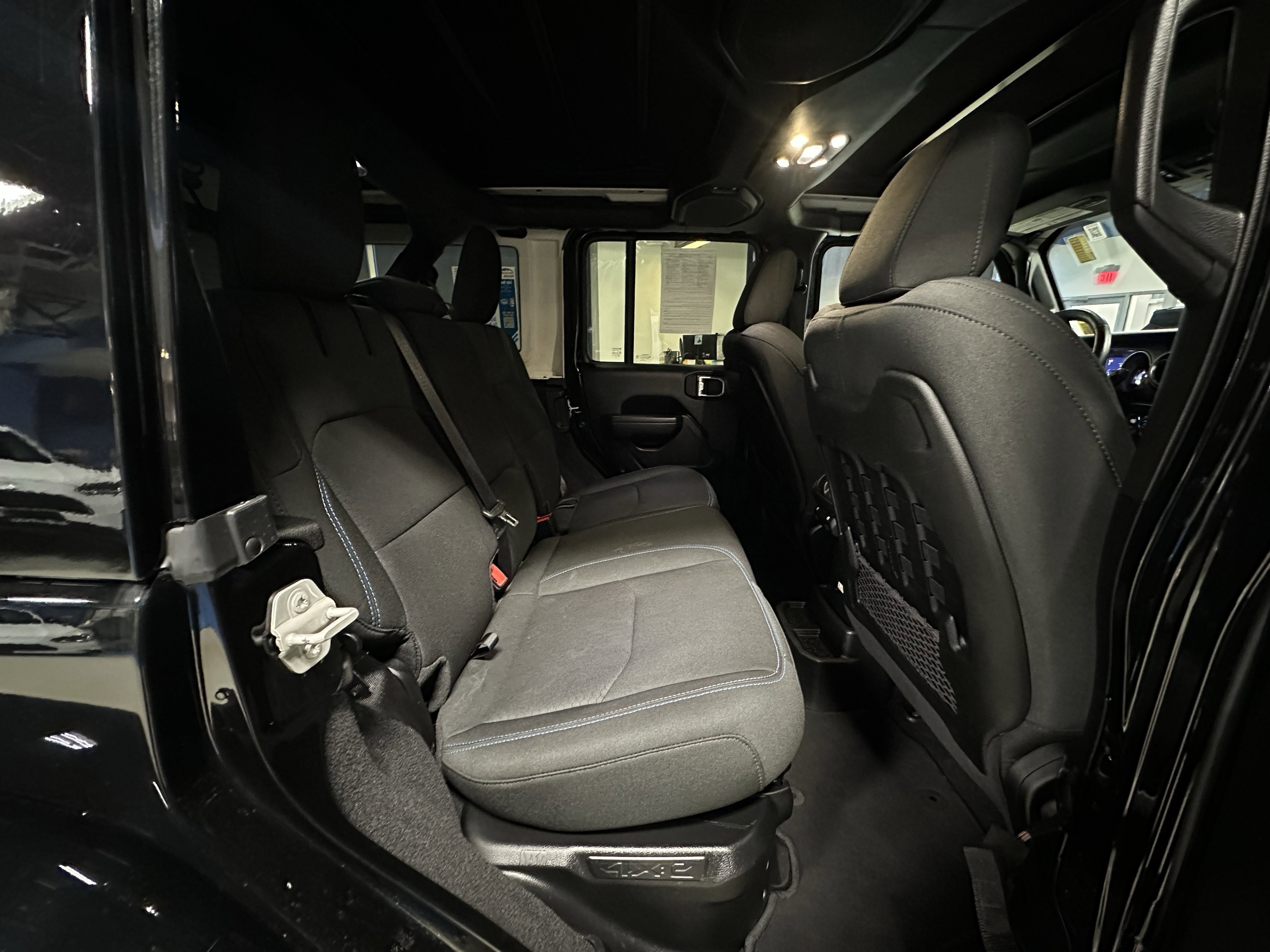 Used 2023 Jeep Wrangler Unlimited Rubicon 4xe w/ Cold Weather Group image 18