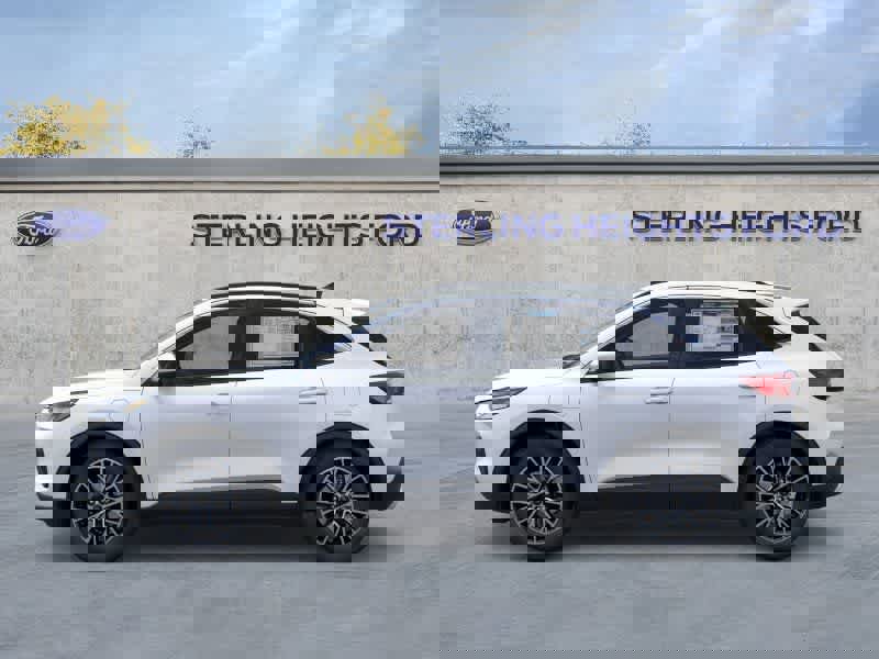 New 2025 Ford Escape SE image 3