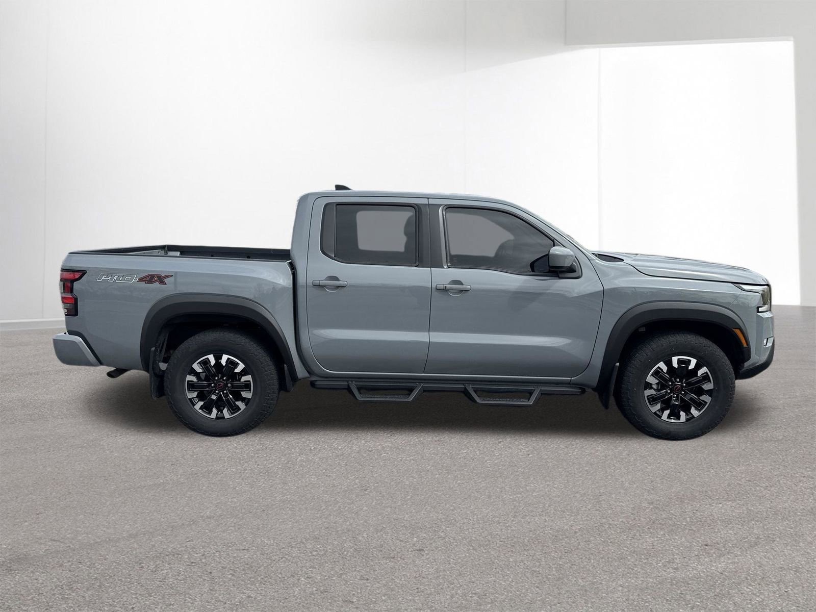 Certified 2024 Nissan Frontier PRO-4X w/ Off-Road Protection Package image 35