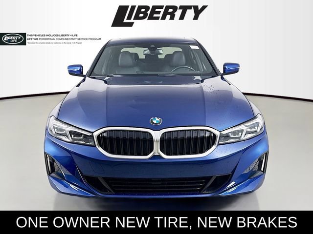 Used 2023 BMW 330i xDrive Sedan w/ Premium Package image 2