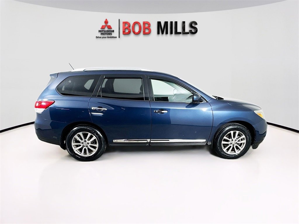 Used 2015 Nissan Pathfinder SL image 8