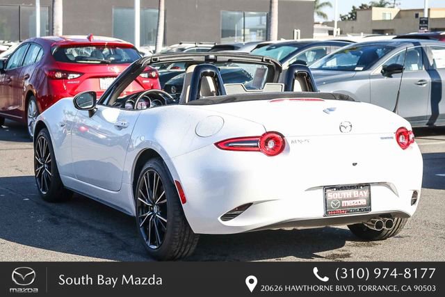 New 2025 MAZDA MX-5 Miata Grand Touring w/ Weather Package image 17