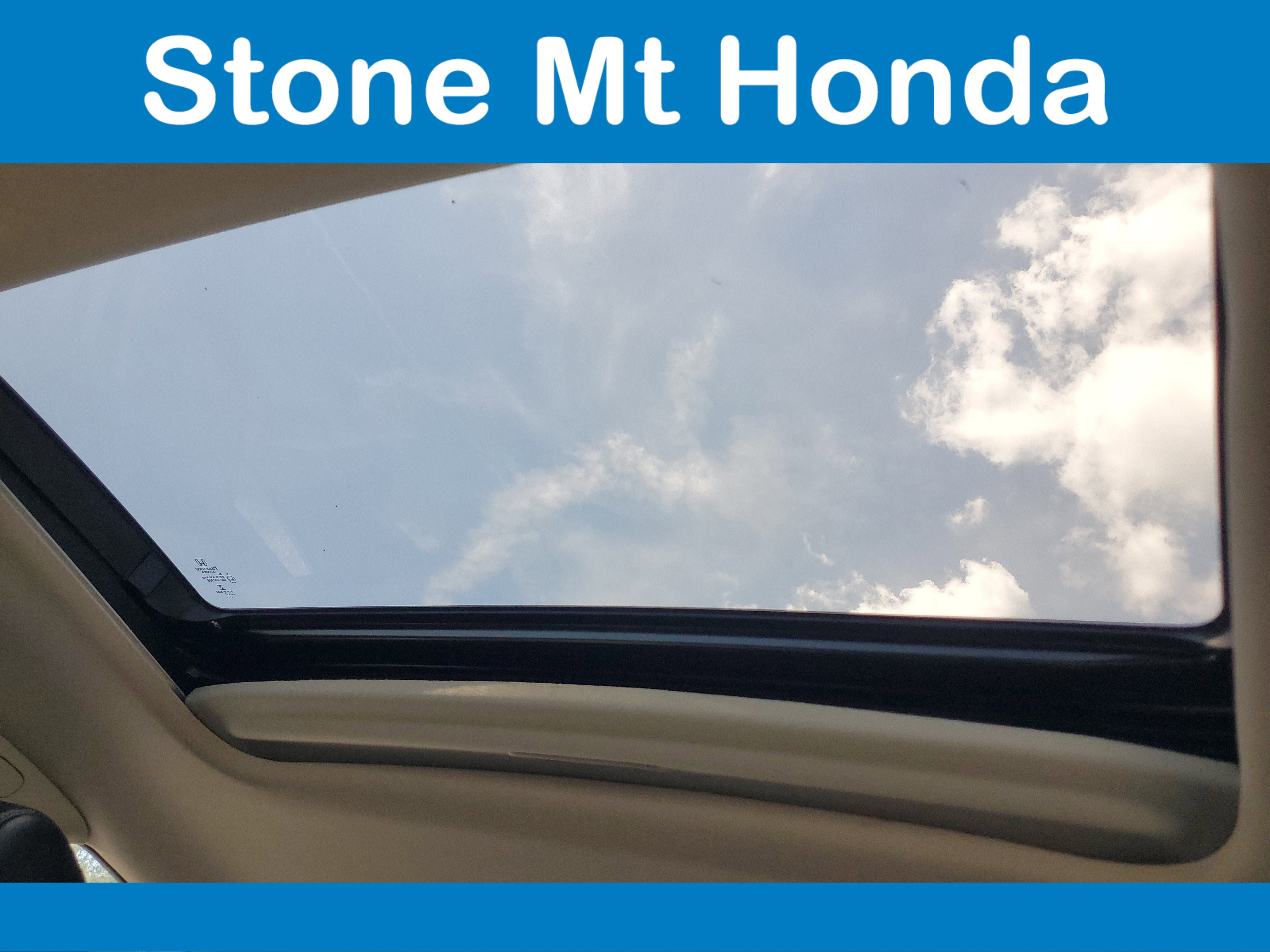 Used 2022 Honda Civic Touring image 32