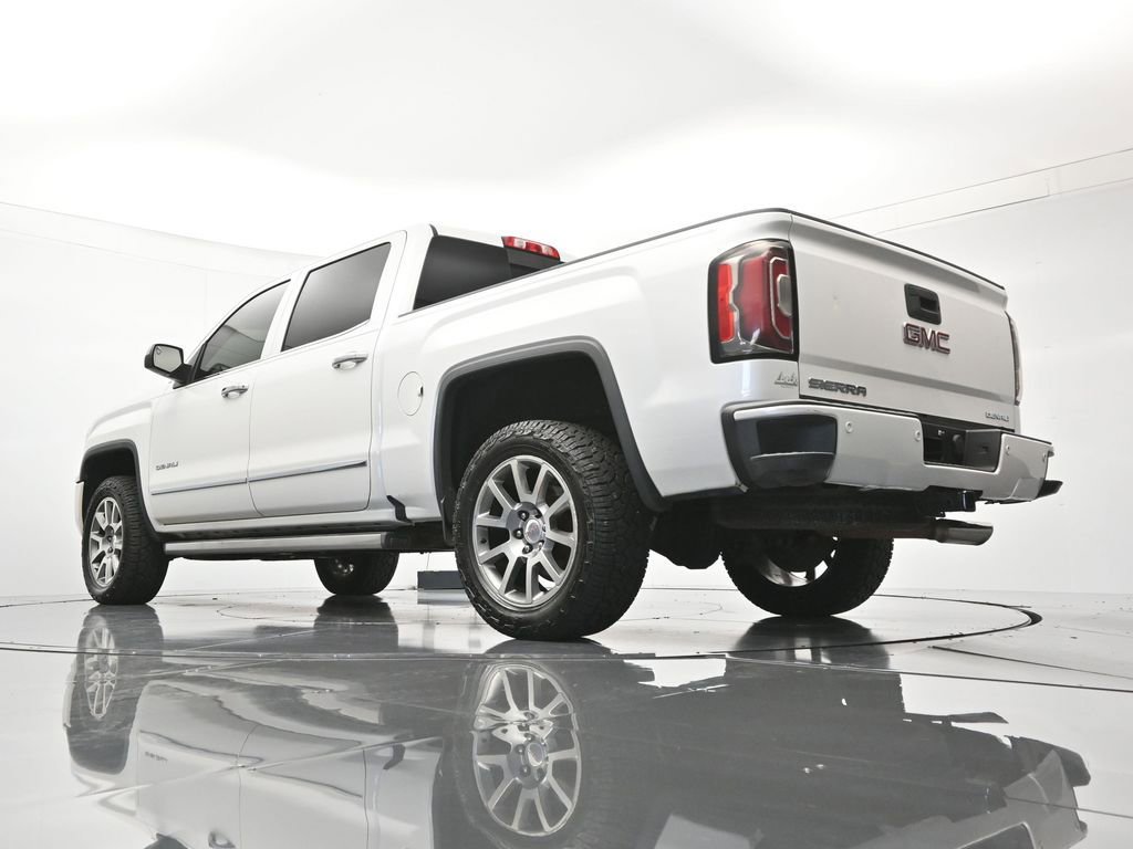 Used 2018 GMC Sierra 1500 Denali AWD/4WD image 44