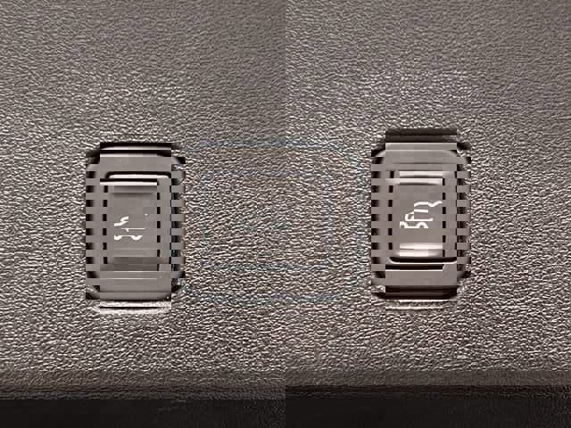 New 2026 Cadillac Optiq Sport 1 image 24