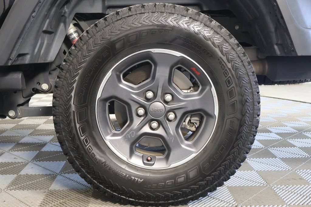 Used 2020 Jeep Gladiator Rubicon AWD/4WD image 16
