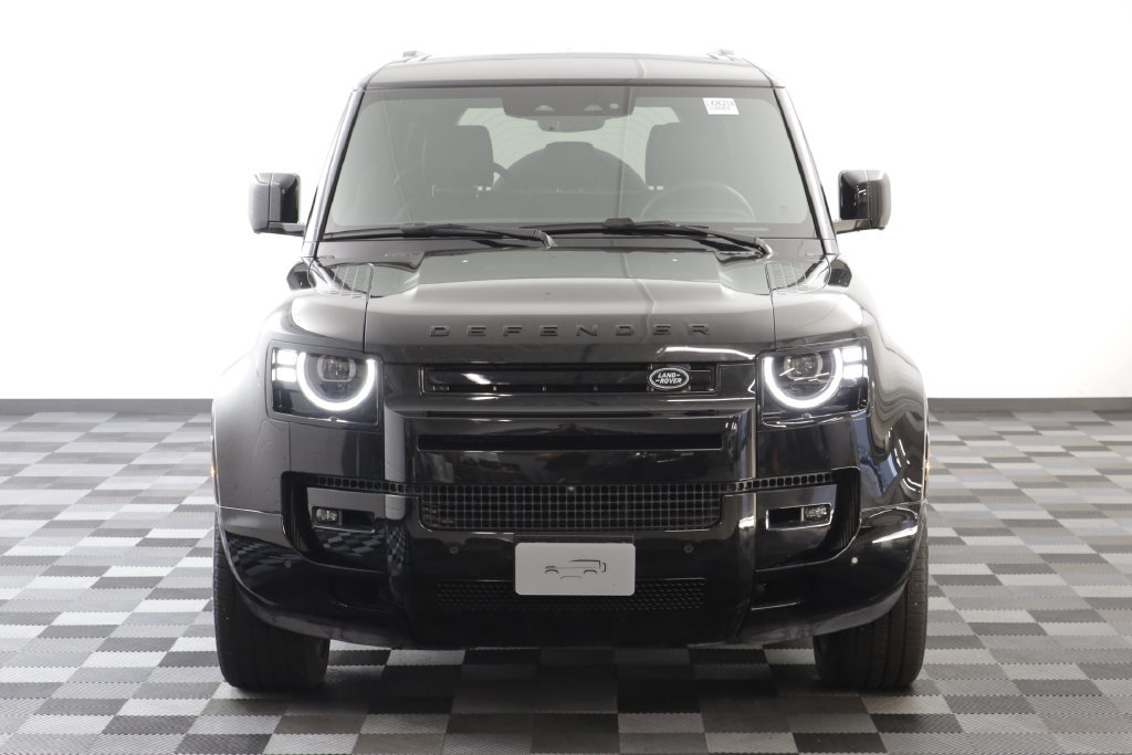 Certified 2026 Land Rover Defender 110 X-Dynamic SE AWD/4WD image 23